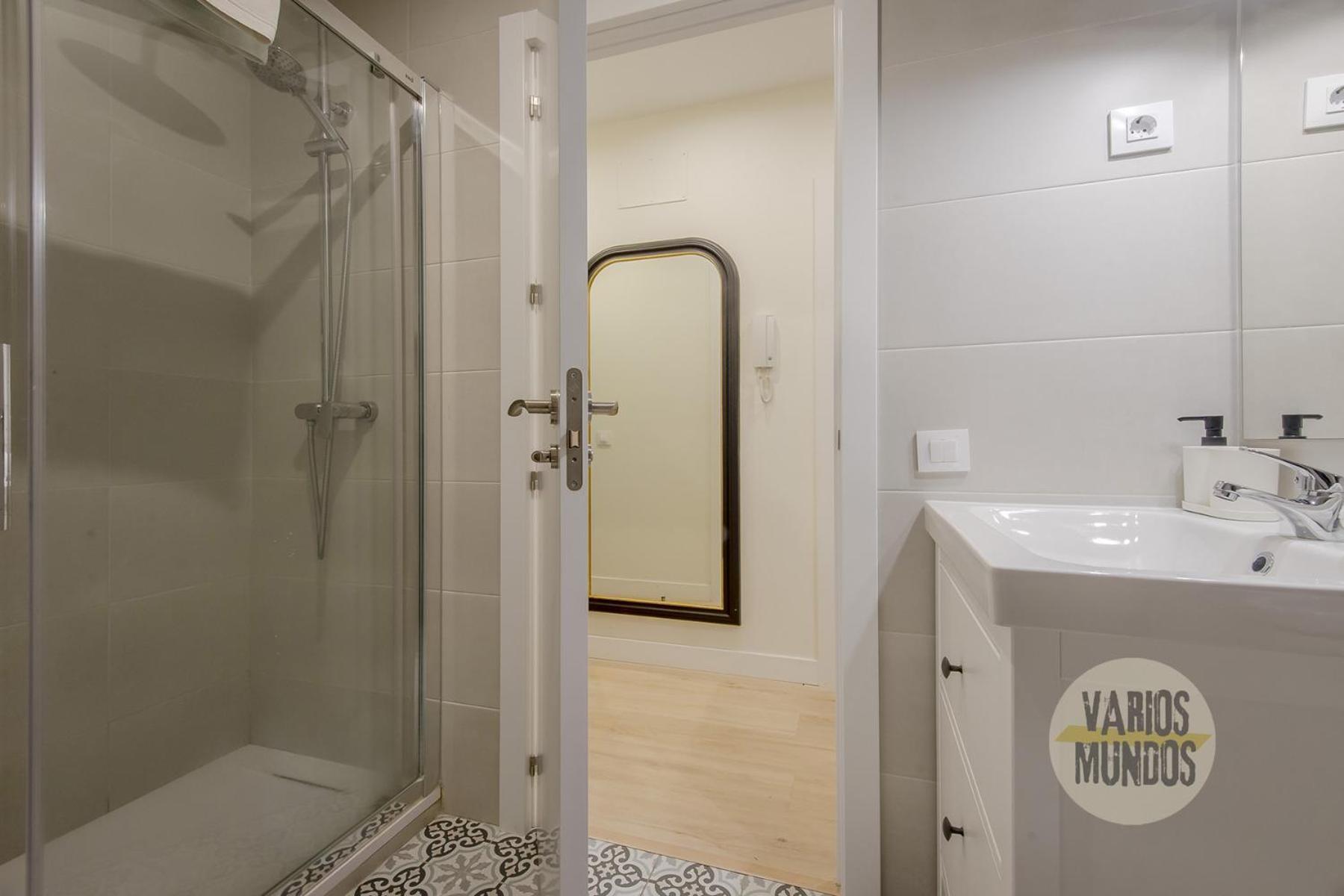 Downtown&New Apt Para 9Pax En La Plaza De Chueca Madri Exterior foto